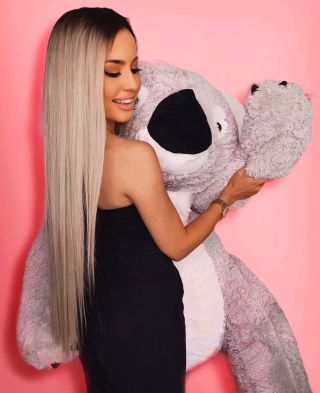 ❤️ Huňatá Valentýnská koala 🐨 je připravena dělat radost a zahřát její srdce 💓💌 přidej zamilovaný vzkaz, který vytiskneme...